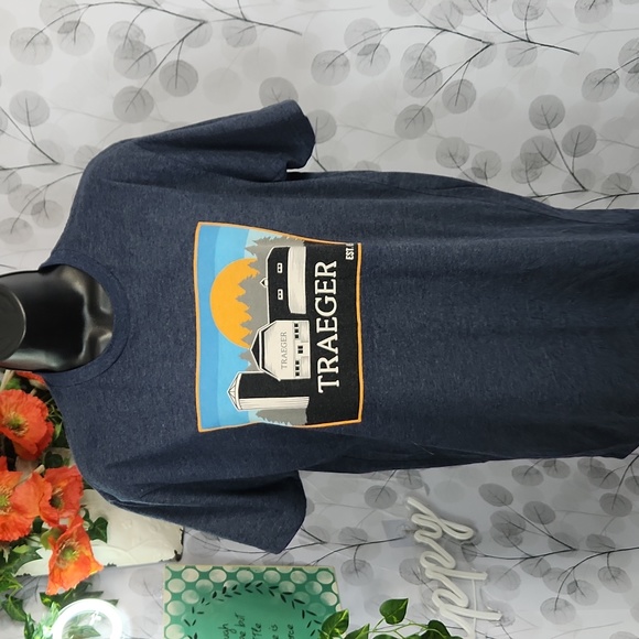 Traeger Heritage Barn T-Shirt - Picture 4 of 7